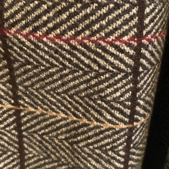 NWT Fur Collared Cape - Picture 4 of 8